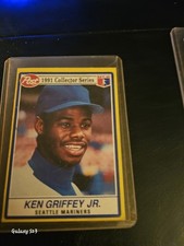 22 Ken Griffey Jr Cards Over the Years (1989-2010) 27