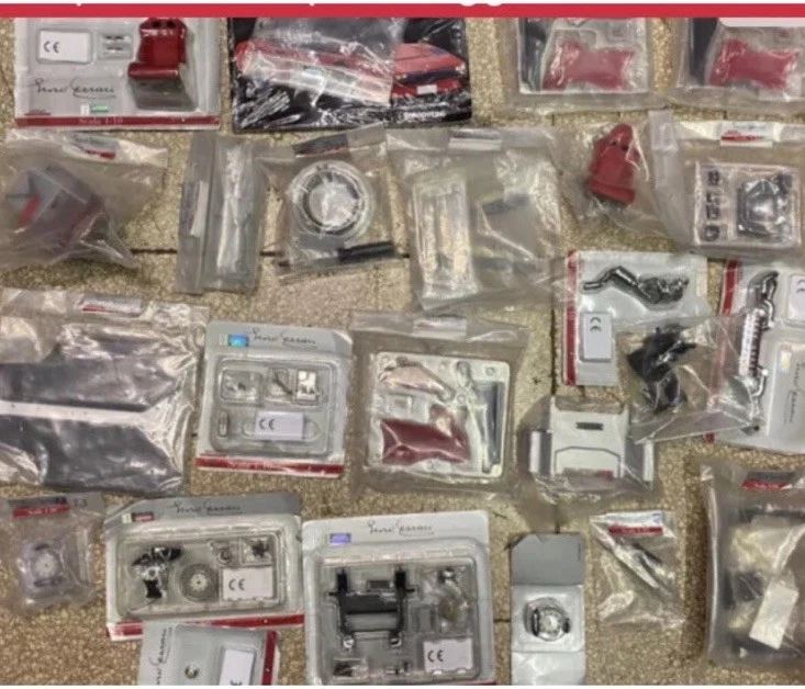 ENZO FERRARI DEAGOSTINI, DEA.SCALA 1:10.LOTTO 29 USCITE. NUOVE IN BLISTER - Immagine 3 di 4