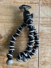 JOBY GorillaPod SLR Zoom. Flexible Tripod with Ballhead Bundle for small camera