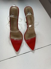 Fashion Nova Red / Nude / Gold Heel. Very Classy Please Check The Pictures