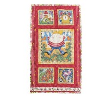 Vintage Quilted Baby Crib Blanket Nursery Rhymes Bassinet Cover Wall Hang Lap