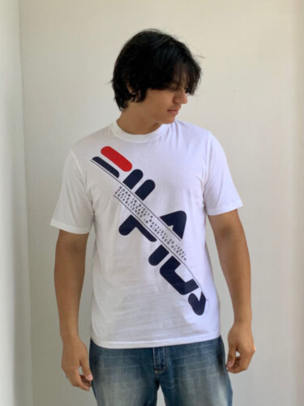 Men’s Fila White Navy Red Short Sleeve Tee Shirt NWT