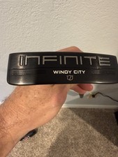 Wilson Staff Infinite Windy City Putter 35'', Right-handed, Mint Condition
