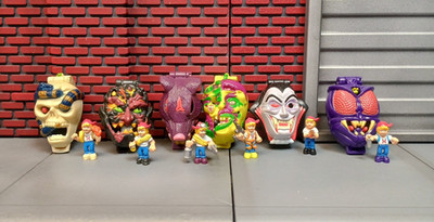 Vintage 1993 Vintage Mighty Max Shrunken Heads Playset Lot of 6 Complete Vampyre