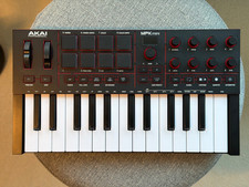 Akai Professional MPK Mini 4 25-Key MIDI Keyboard Controller - Black