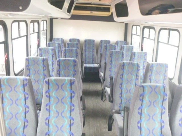 Medidor de flujo de aire Ford E-450 2000 6,8 L YC2Z-12B579-BARM 2649 Foto 2 de 4