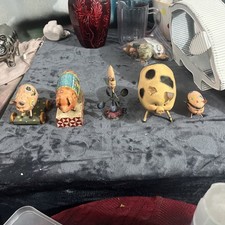 Lot of 5 unique pig figurines please view pictures