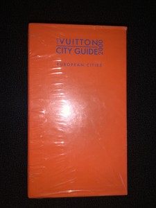 Louis Vuitton 15 City Guide Box Set | Paul Smith