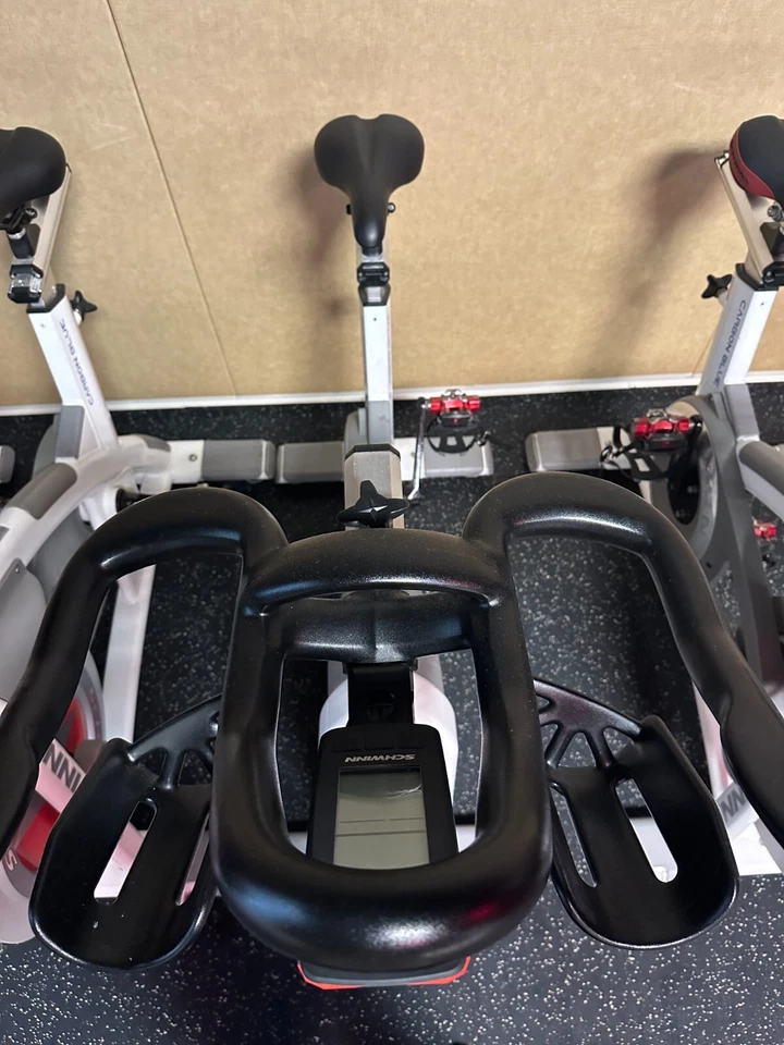 Schwinn AC Performance com acionamento por corrente de alto desempenho - Imagem 3 de 3