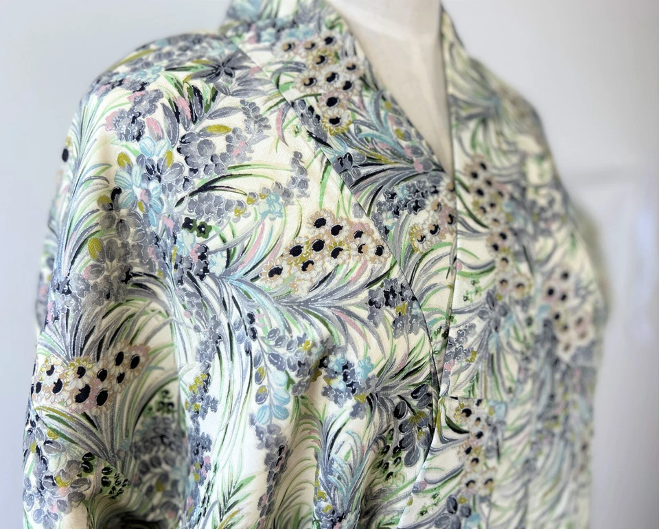 【Casi como nuevo】upcycle kimono, bata kimono, vestido kimono, diseño de patrón de flores Foto 4 de 4