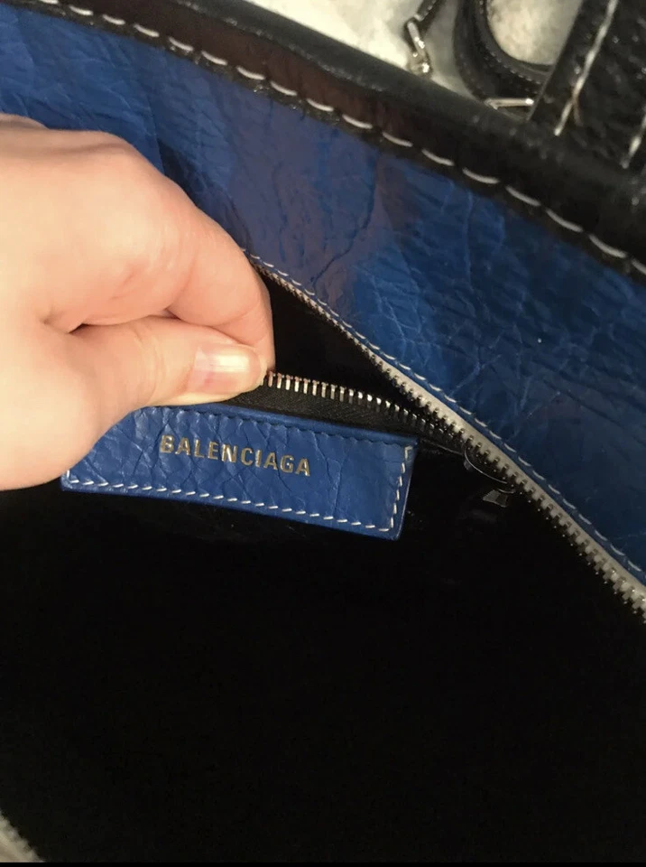 Bolso de Mano Balenciaga Pequeño Multicolor Cuero Bazar Flecos - Estado Auténtico Foto 4 de 4
