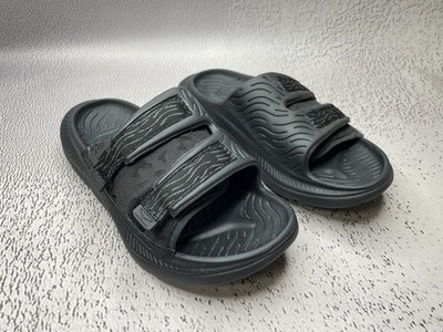 HOKA ONE ORA Damen LUXE schwarze Sandalen Recovery Slides Größe W 7
