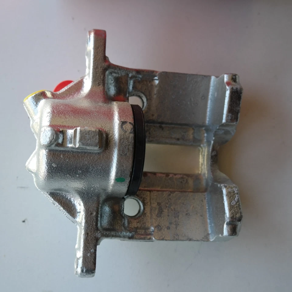 Citroen Xsara Peugeot 306 etrier frein TRW BHW224 4401A9 4401K7 sans consigne - Photo 4/4