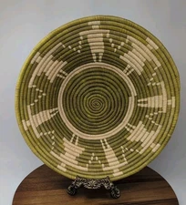 Vintage African Hanging Wall Basket Green And Tan 15 In Diameter And 4 In Tall