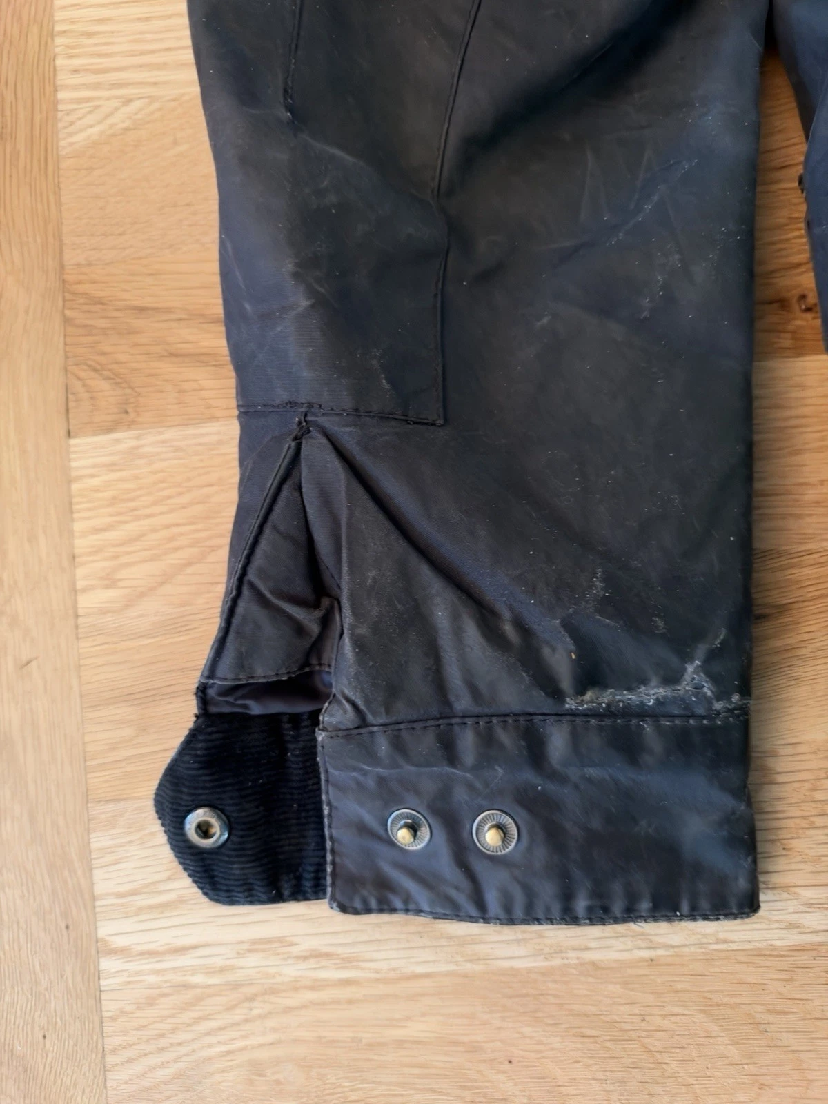 Barbour International Duke Wax Quilted Jacket Black, Mens, Size XL image 9