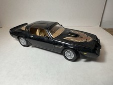 Road Signature 1979 Pontiac Firebird Trans Am 1:18 Diecast (READ)