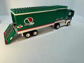 LEGO CITY: Grand Prix Truck (60025) Complete set