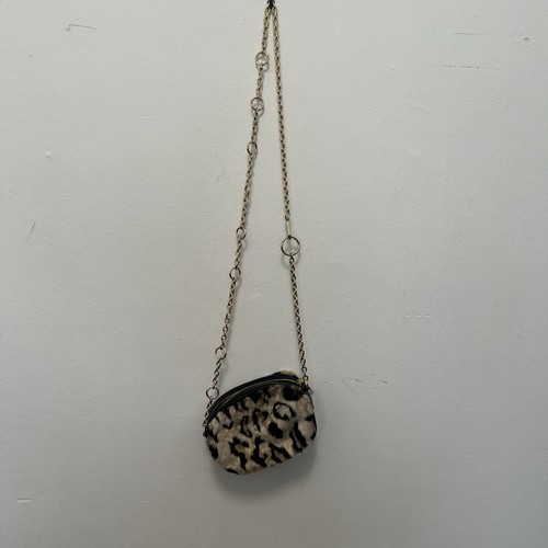 Betsy Johnson fuzzy Leopard rectangular boxy cross body Chain Handle Purse - Picture 8 of 12