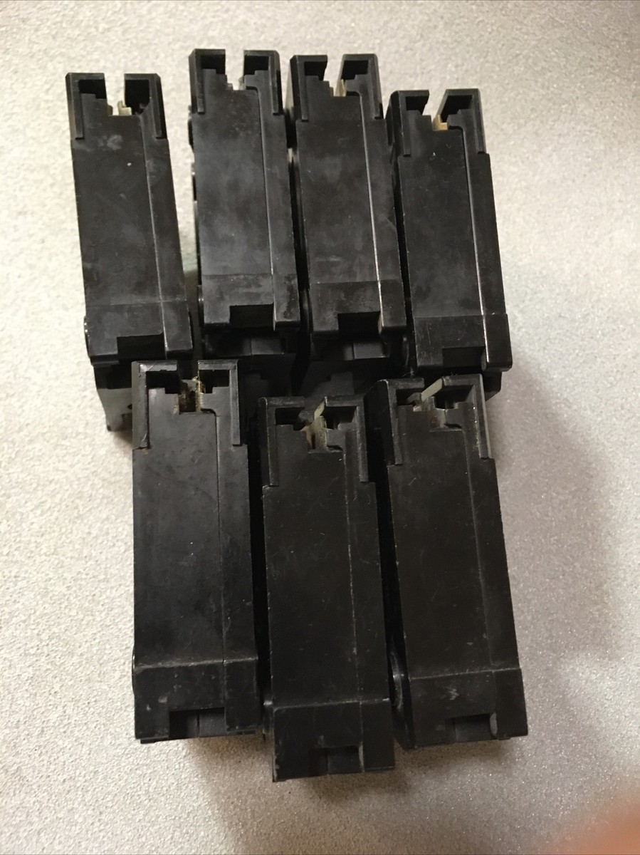 Bryant BR120 20 Amp 1 Pole 120/240V Type BR Circuit Breaker - Lot of 1