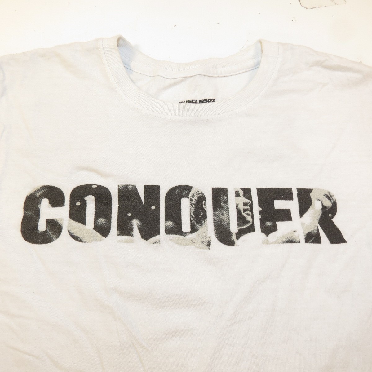 MUSCLE BOX CONQUER BODY BUILDING TEE T SHIRT Mens M Arnold