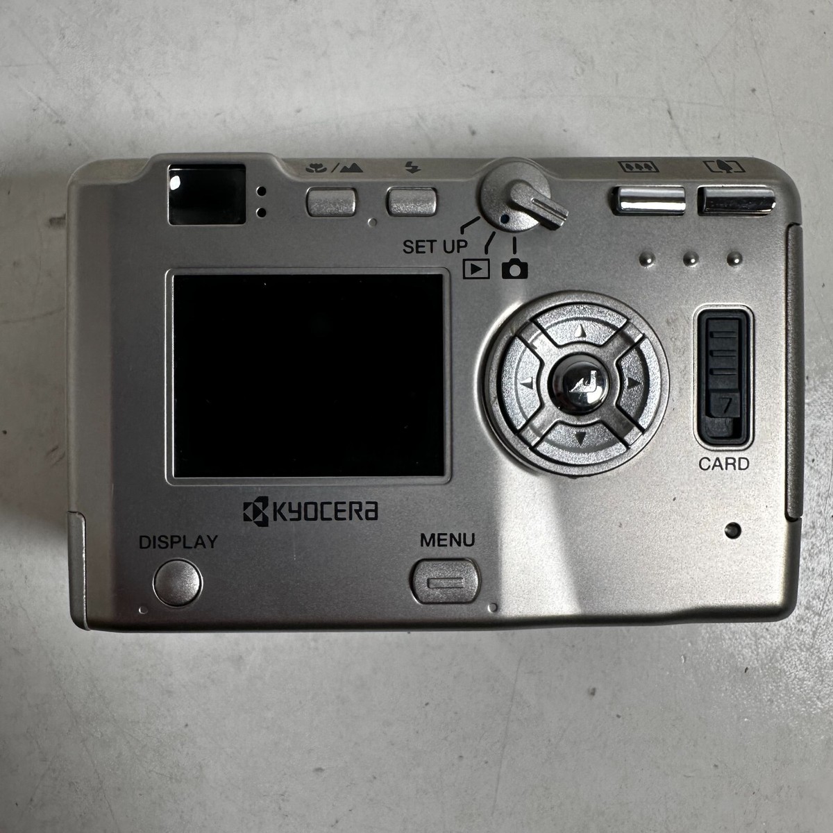 京セラ KYOCERA Finecam S3R コンデジ Kyocera Finecam S3 Silver 3.3 Mega Pixel 2.0X Zoom Digital Camera