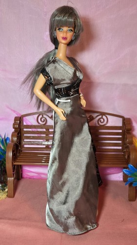 Mattel Barbie Doll - 2597 - Picture 5 of 6