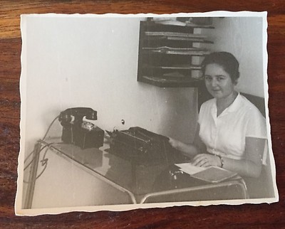REAL PHOTO 1953 ISRAEL TEL AVIV WOMEN OFFICE TELEPHONE TYPEWRITER