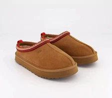 New in Box 100% Genuine UGG Brand Big Kids 1143776K TAZZ Chestnut Shoes Slippers