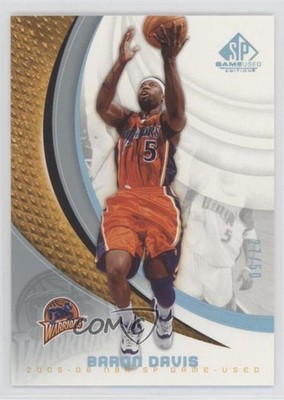 2005-06 SP Game Used Edition Blue Spectrum /50 Baron Davis #32 8at