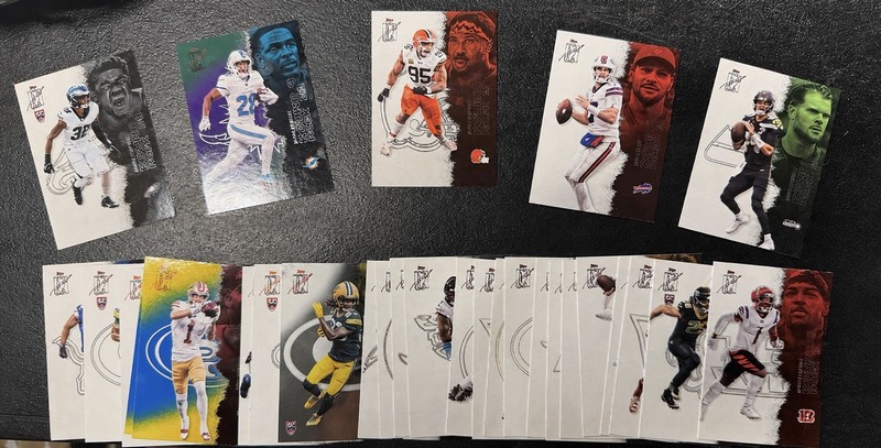 Topps 2025 Topps Composite NFL 30+-Card Lot Featuring MVPs, Rookies, and More!￼