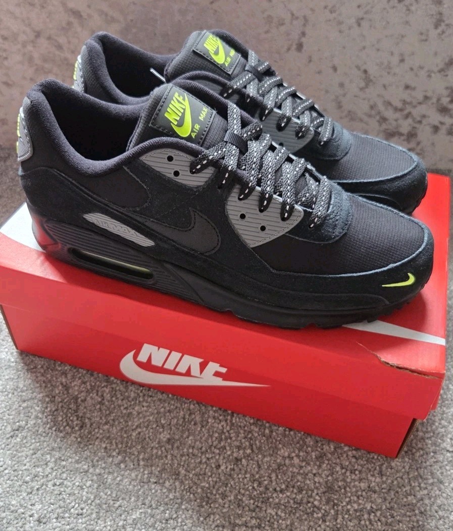 Dark Grey Volt Mens Air Max 90 Volt UK Nike Air Max 90 Black Volt Cool
