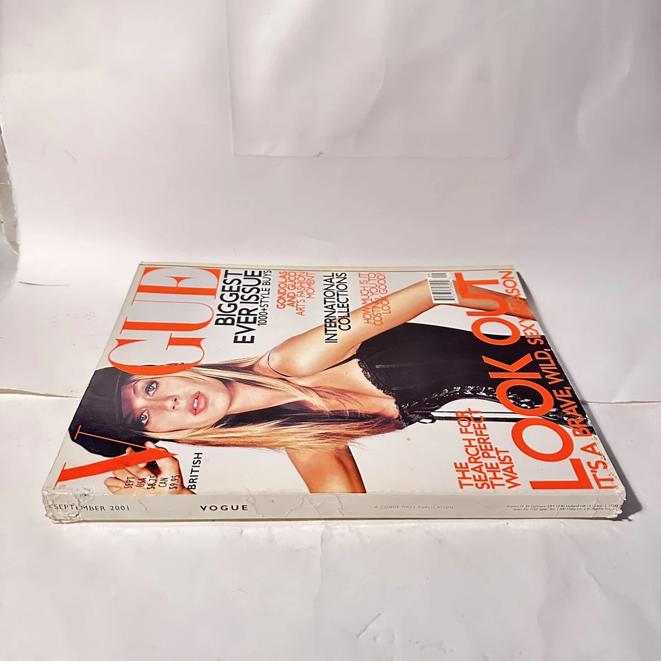 British Vogue 2001 September Vintage Magazine Gisele Dolce & Gabbana Burbridge - Imagem 3 de 4