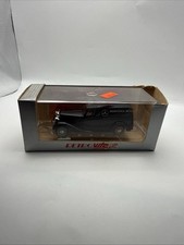 Vitesse Mercedes-Benz 170V (W136) Van 'Mercedes-Benz' 1:43 Black Ref.290