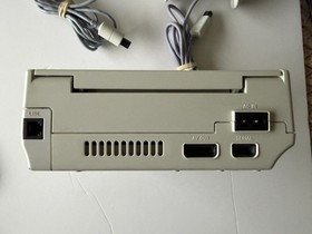 Dreamcast Console (PAL) + 4 Games controllers tested working sega