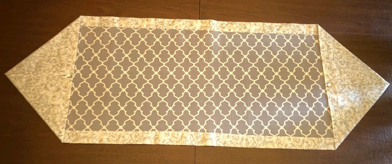 Beautiful Gray & White table runner