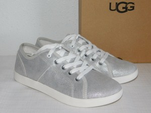 kids silver trainers