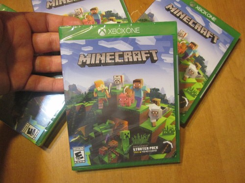 MINECRAFT STARTER PACK XBOX ONE 700 MINECOINS NEW FACTORY SEALED US EDITION - Afbeelding 1 van 2