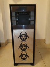 Corsair Obsidian 900D Biohazard mod