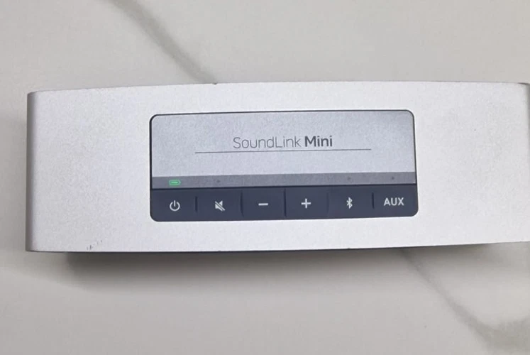 Bose SoundLink Mini Portable Bluetooth Speaker - Grey - Image 2 of 4