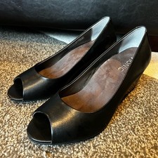 Vionic Proud Bria Women's Black Peep-Toe Wedge - 7