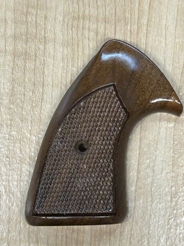 Colt D Frame NOS Walnut Grips (right grip only) DiamondBack Cobra Detective