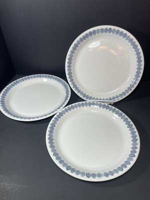 Arabia Finland Linnea 10 1/10  Dinner Plates Blue Leaves White Set Of 3 MCM