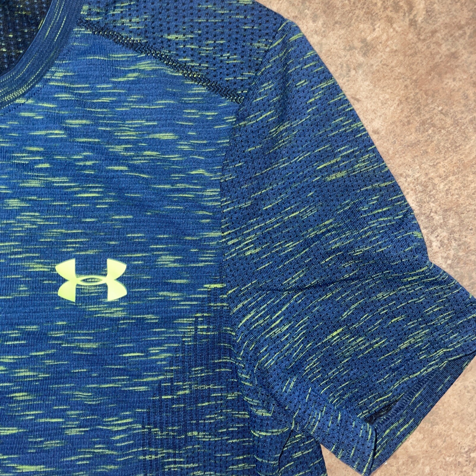 Under armor fitted threadborne Athletic shirt men… - image 3