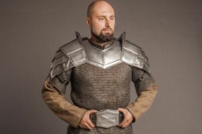 Medieval Metal Pauldron/Shoulde & Gorget good quality shoulder w/ gorget