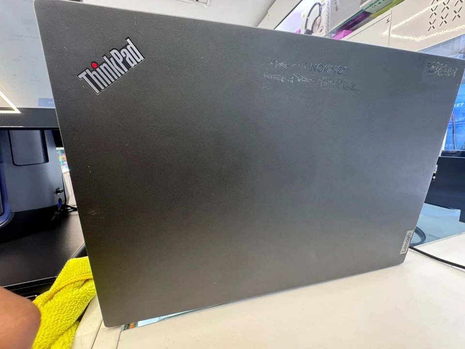 Lenovo ThinkPad T14 G2 · i5-1145G7 · 16GB · 256GB, photo 4 of 5