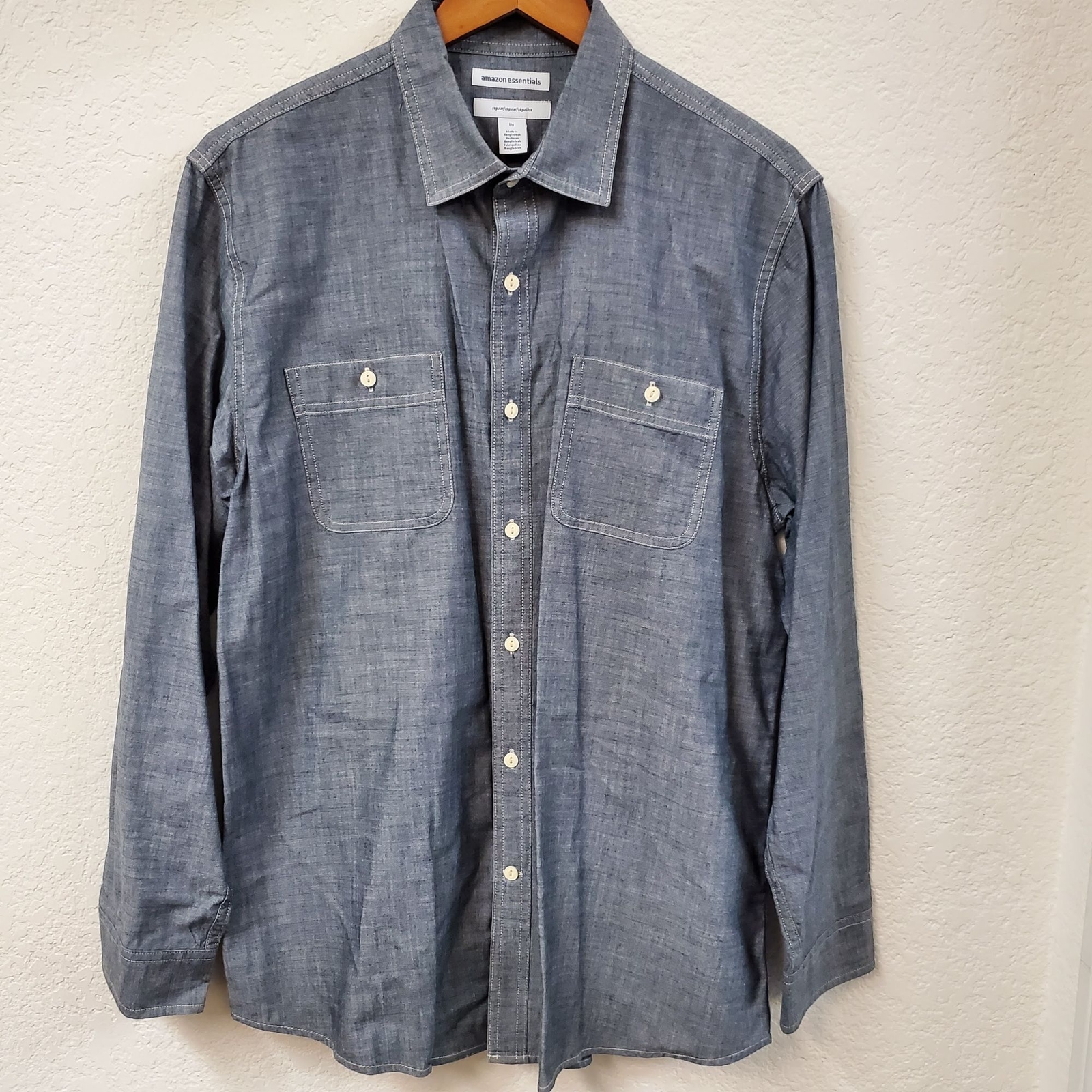 Amazon Essentials Blue Chambray Button Up Men's S… - image 1