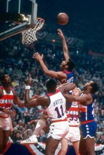 Adrian Dantley of the Utah Jazz Basketball 1980 Photo 2