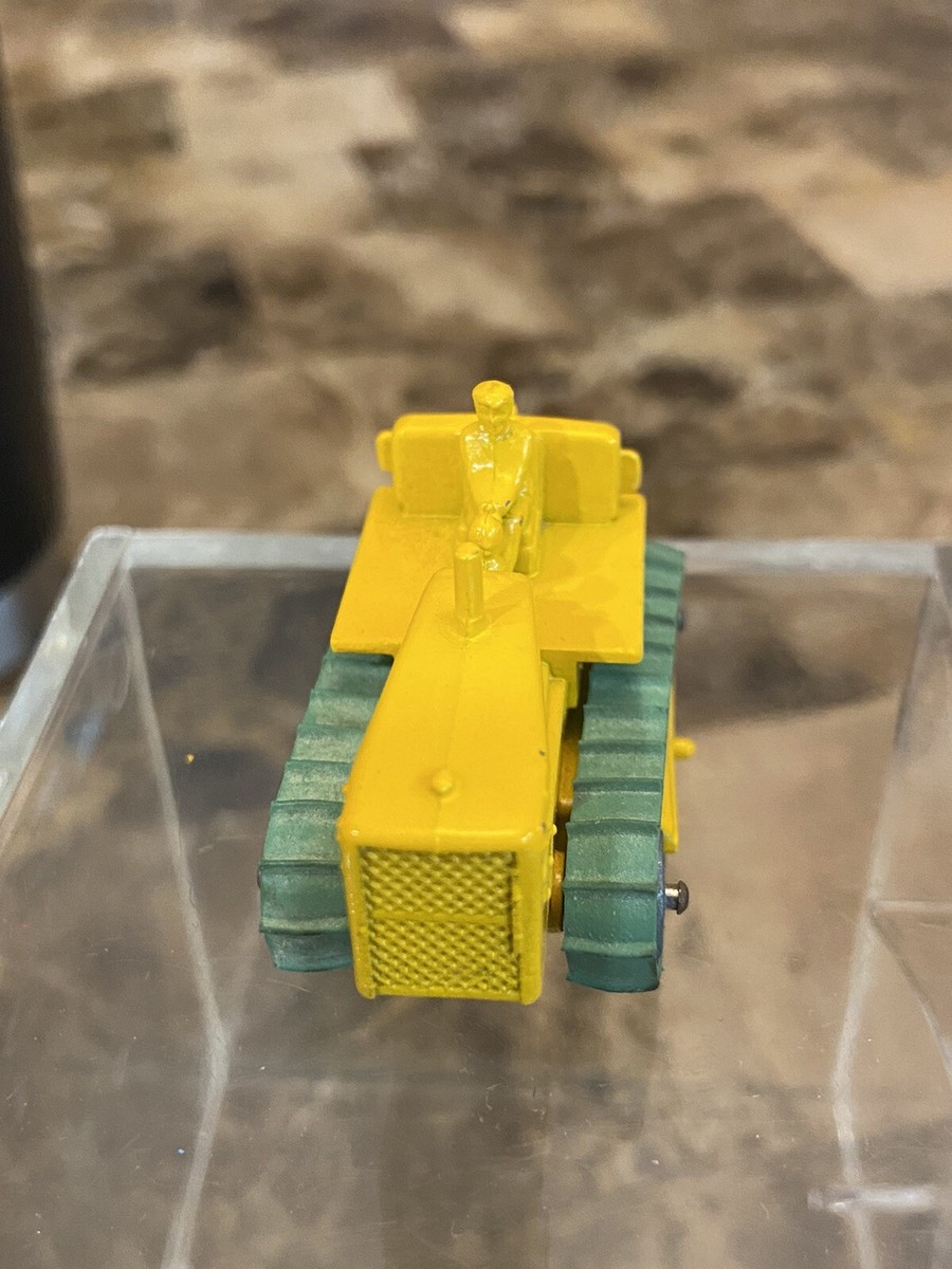 VINTAGE MATCHBOX LESNEY, MOKO No. 8, CATERPILLAR BULLDOZER