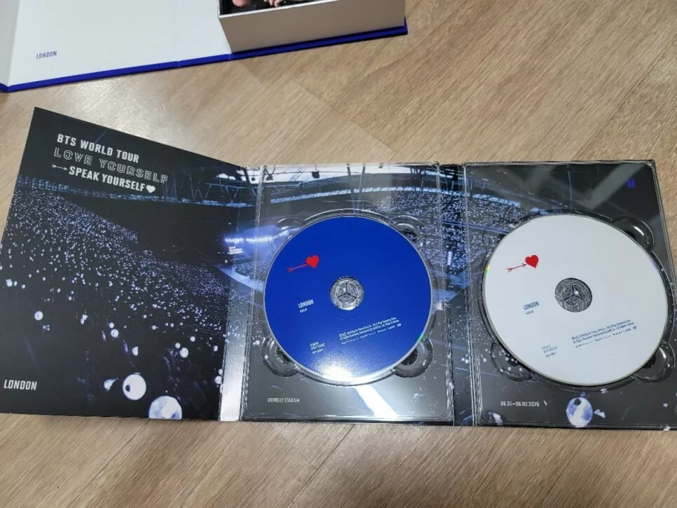 BTS World Tour Love Yourself London DVD Full Package Jimin Book Mark