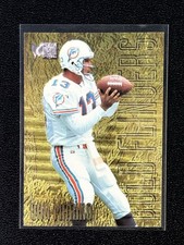 1996 FLEER METAL GOLD FLINGERS #8 DAN MARINO DOLPHINS